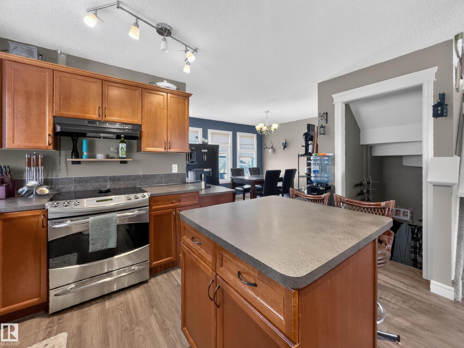 423 SUMMERTON CR - 11