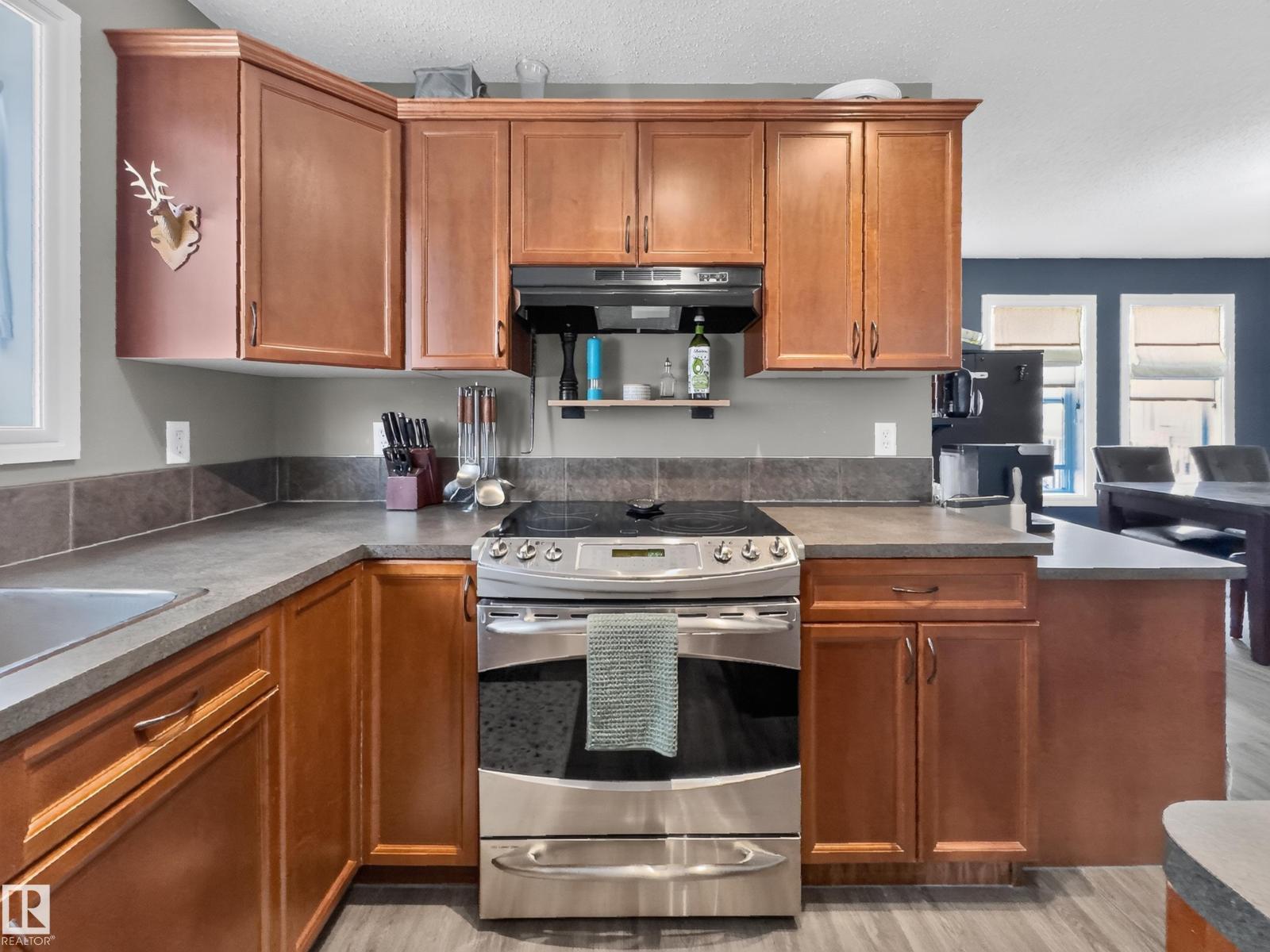 423 SUMMERTON CR - 12