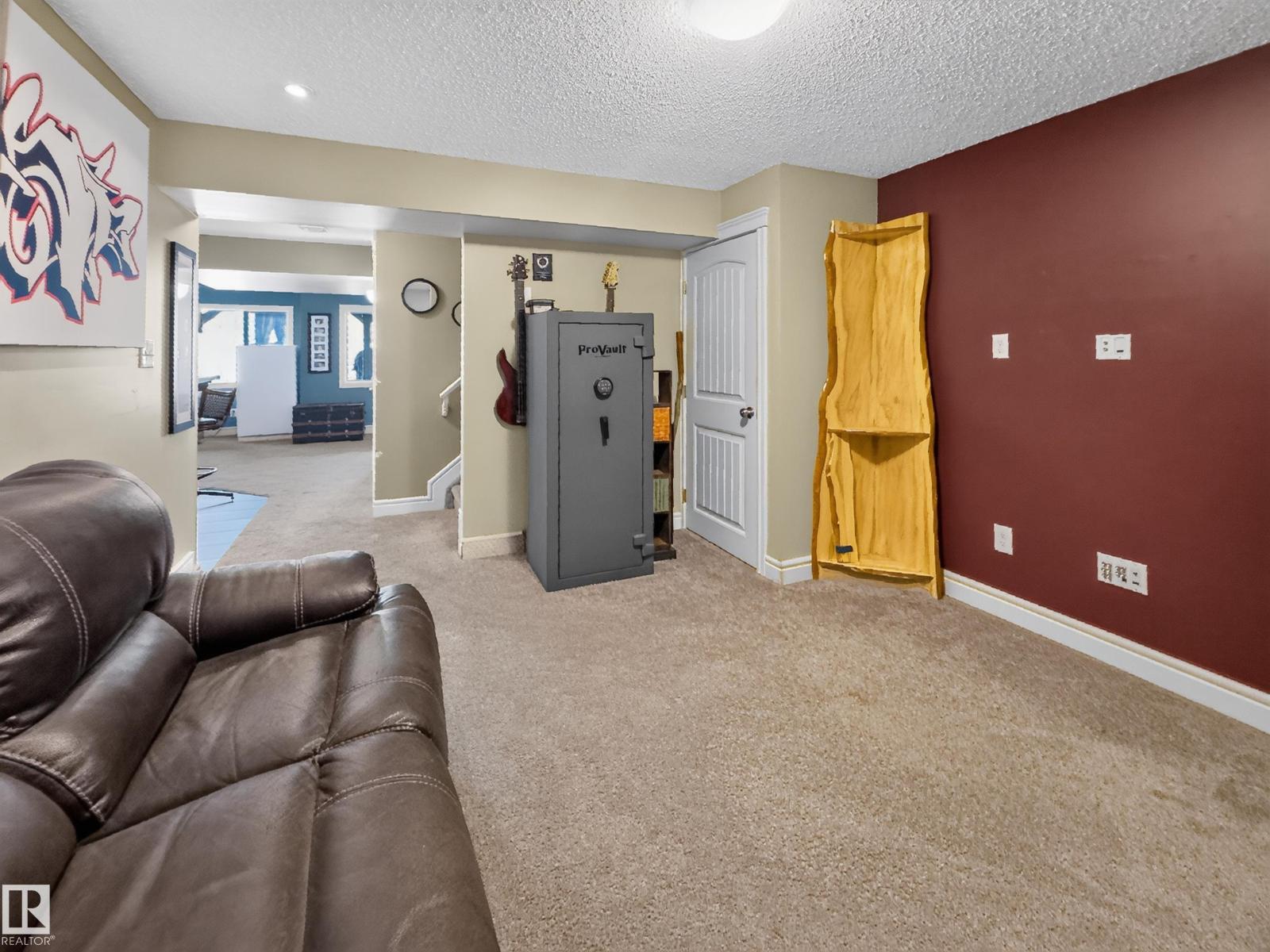 423 SUMMERTON CR - 38