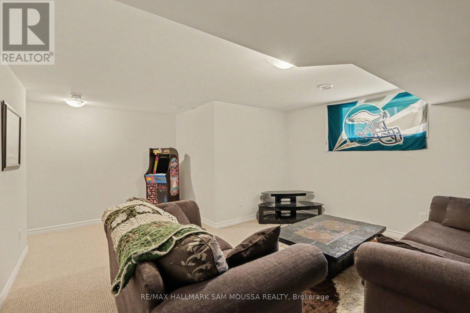 Condos for Rent in Ottawa – 211 TIM SHEEHAN PLACE, Ottawa – By Peter Sagos - Image 23