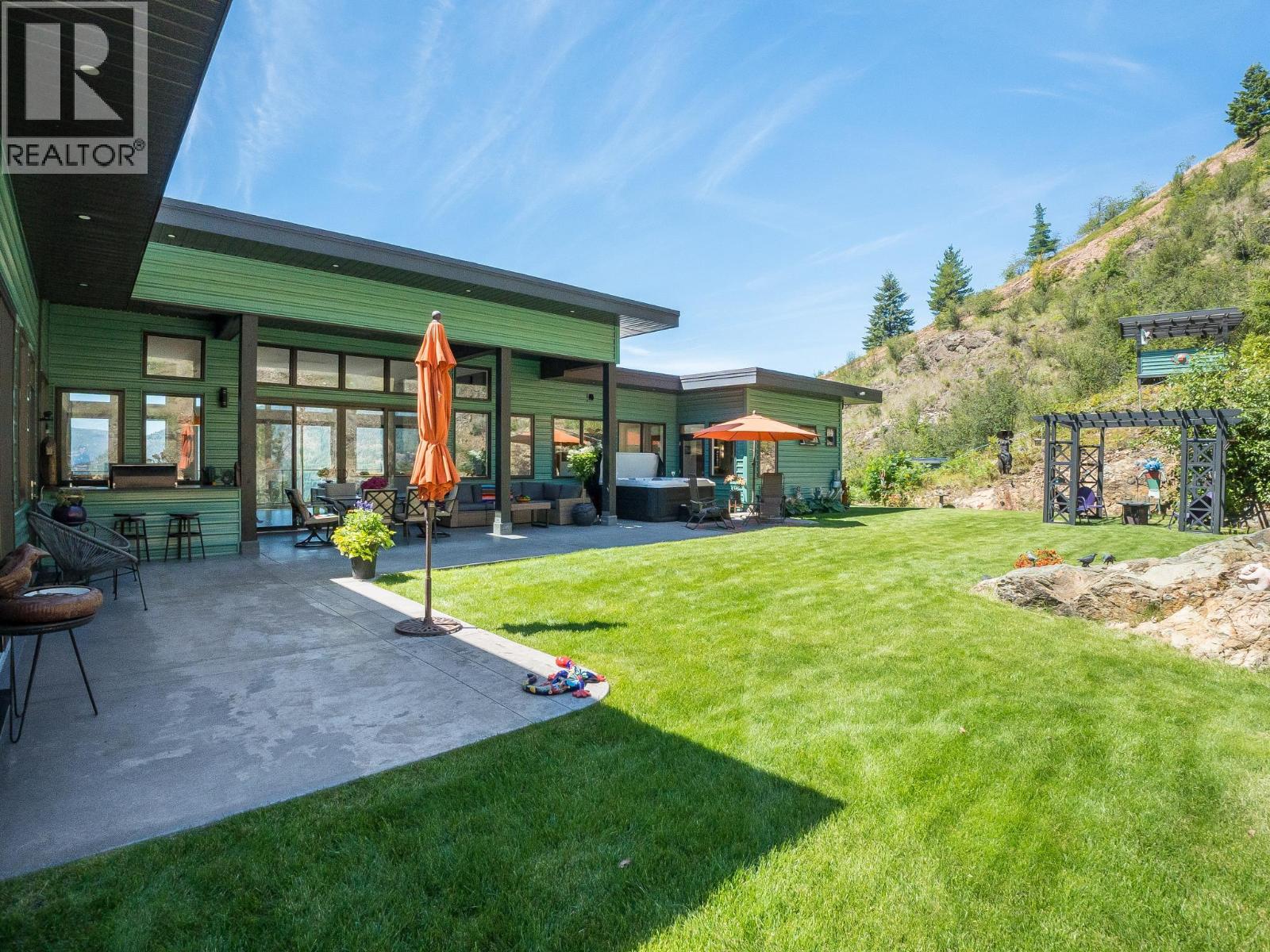 160 10th Avenue - 56