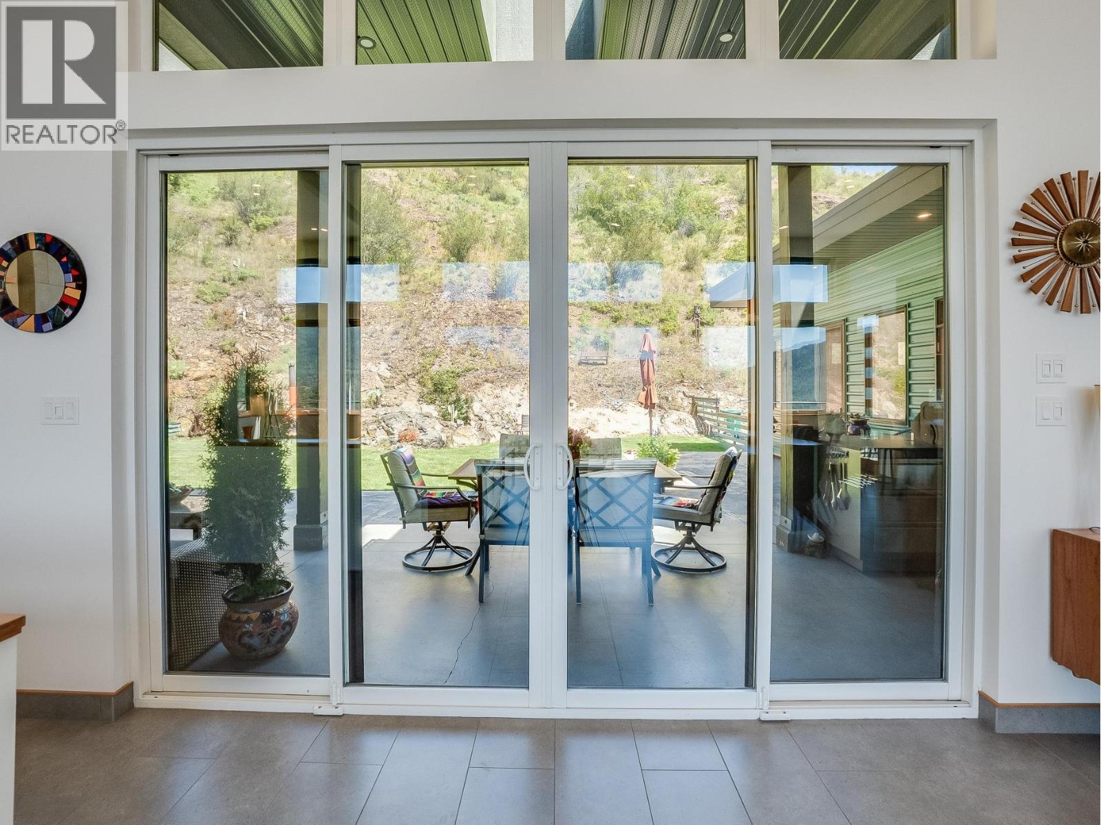 160 10th Avenue - 28