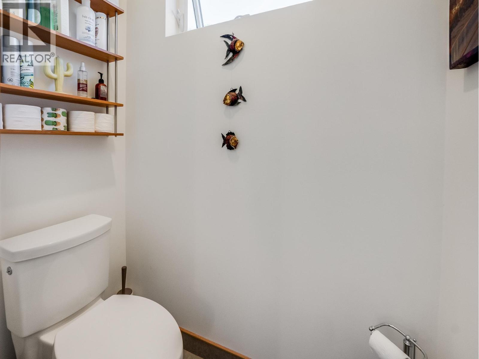 160 10th Avenue - 45