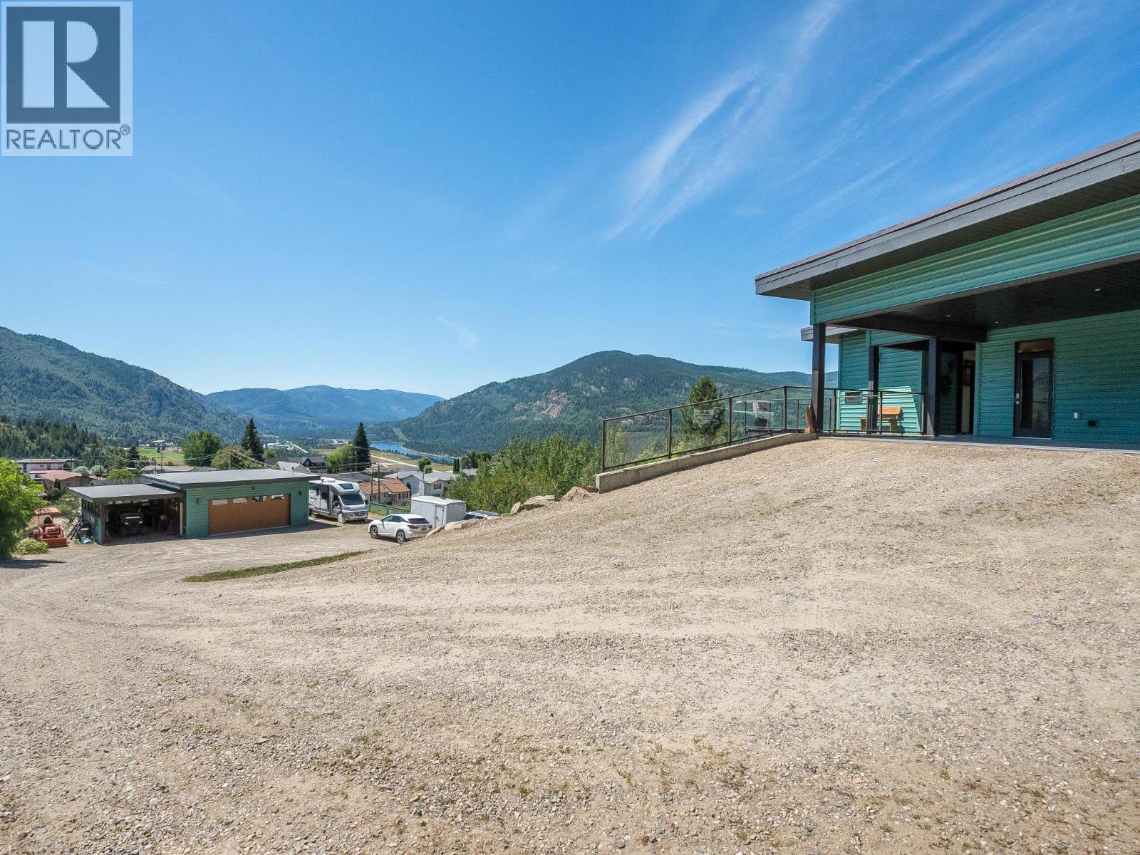 160 10th Avenue - 70