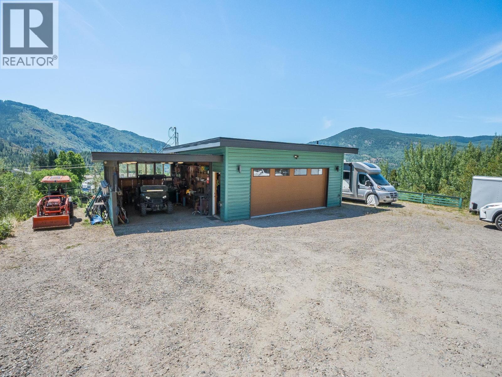160 10th Avenue - 71