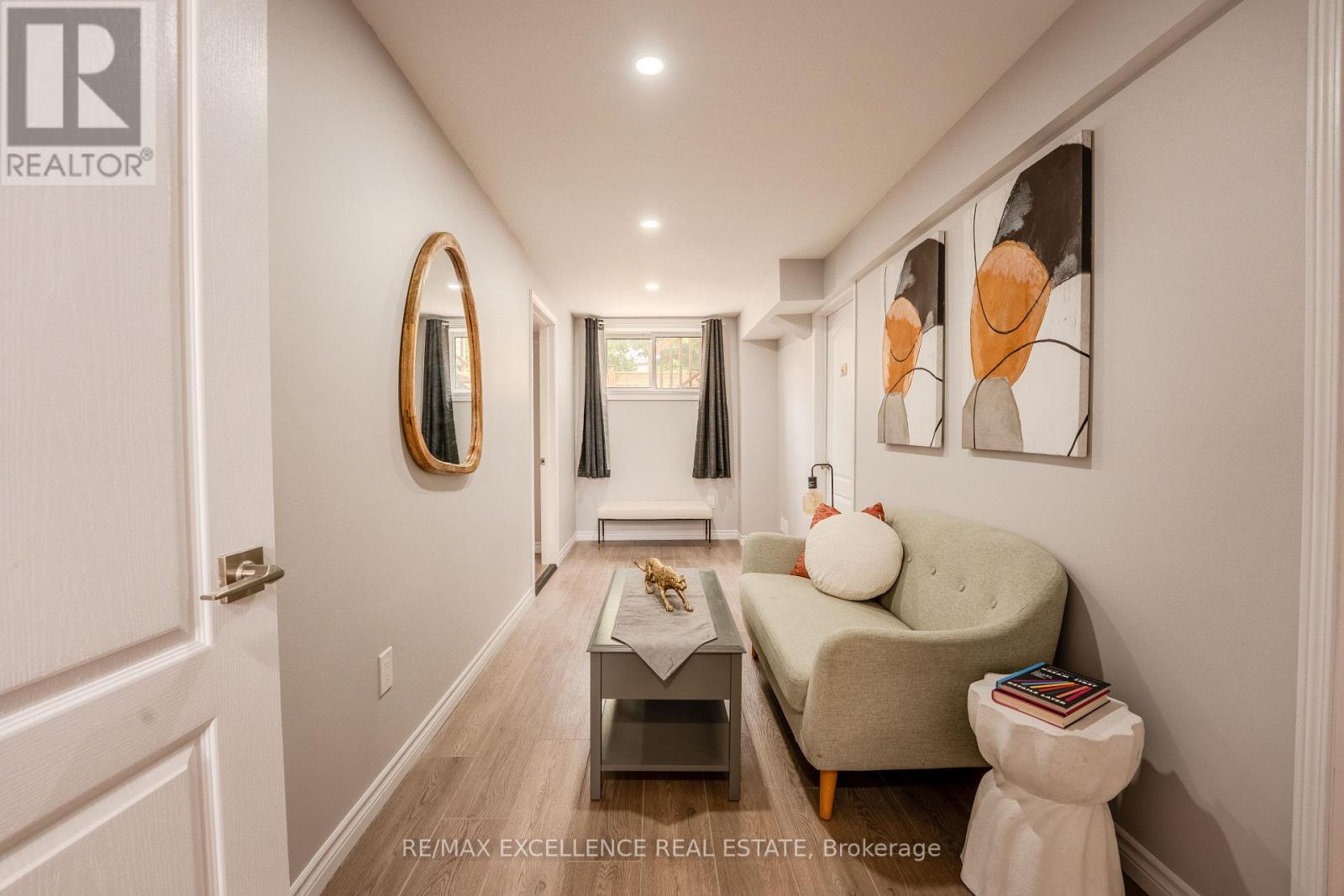48 RIDGEMORE CRESCENT - 22