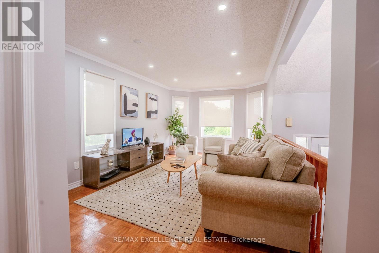 48 RIDGEMORE CRESCENT - 7