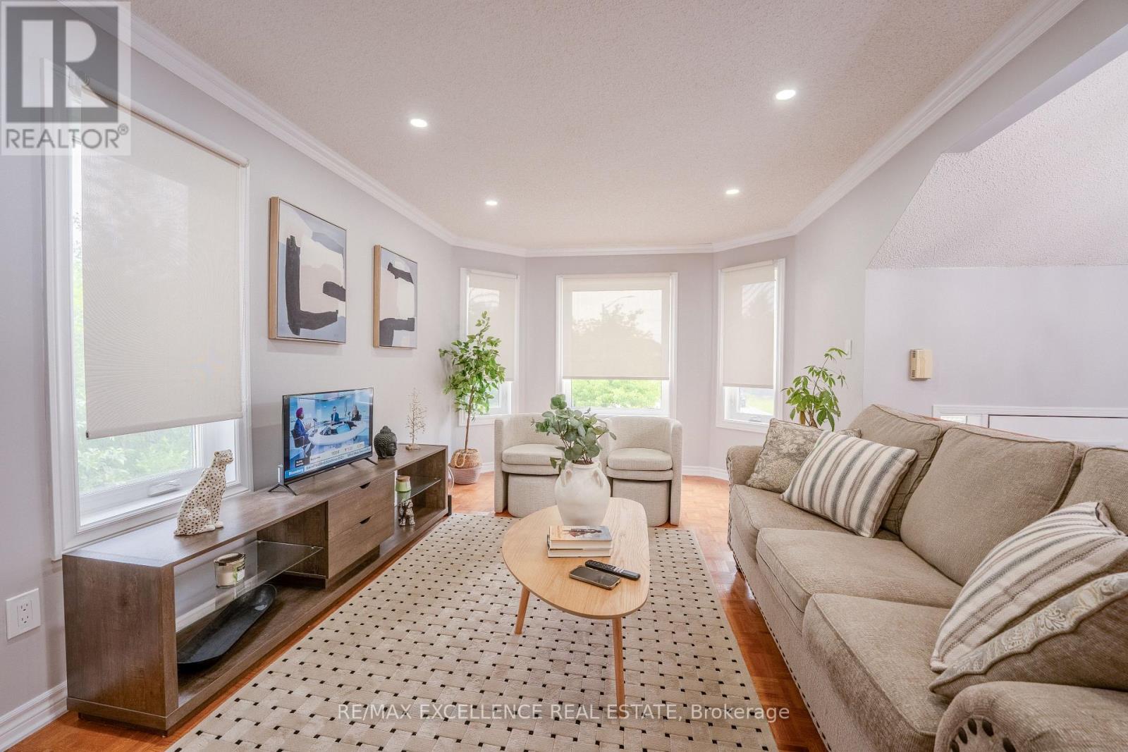 48 RIDGEMORE CRESCENT - 8