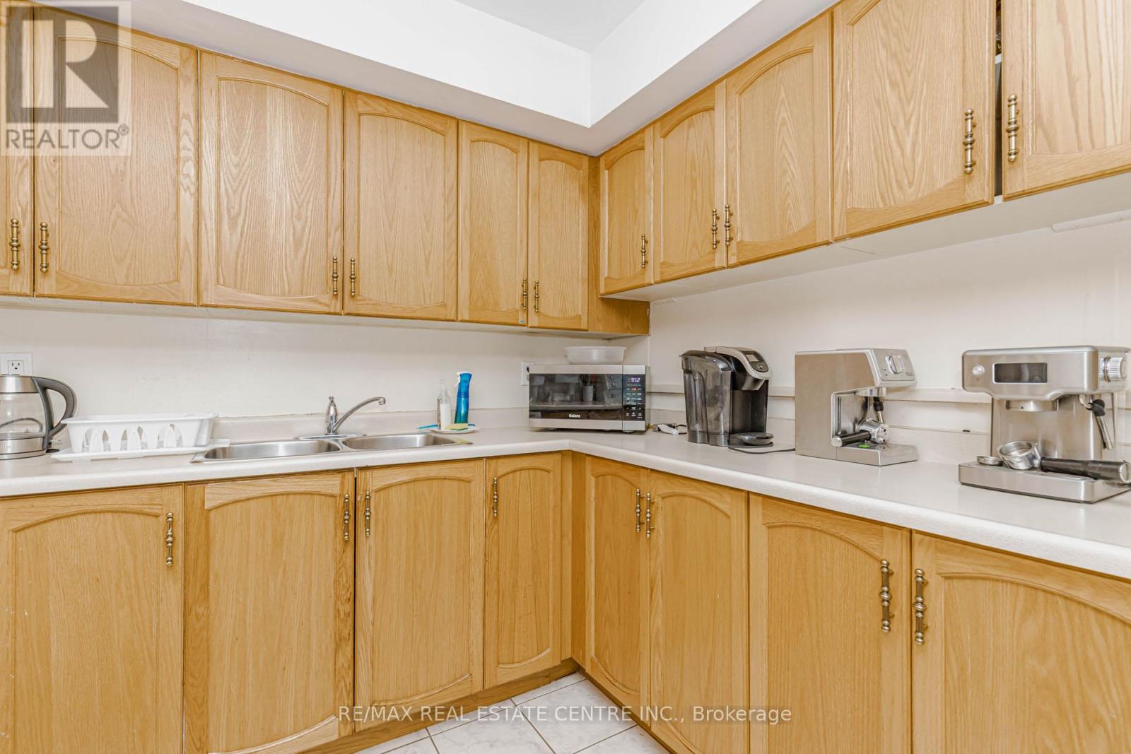 #104 310 MILL STREET S - 12