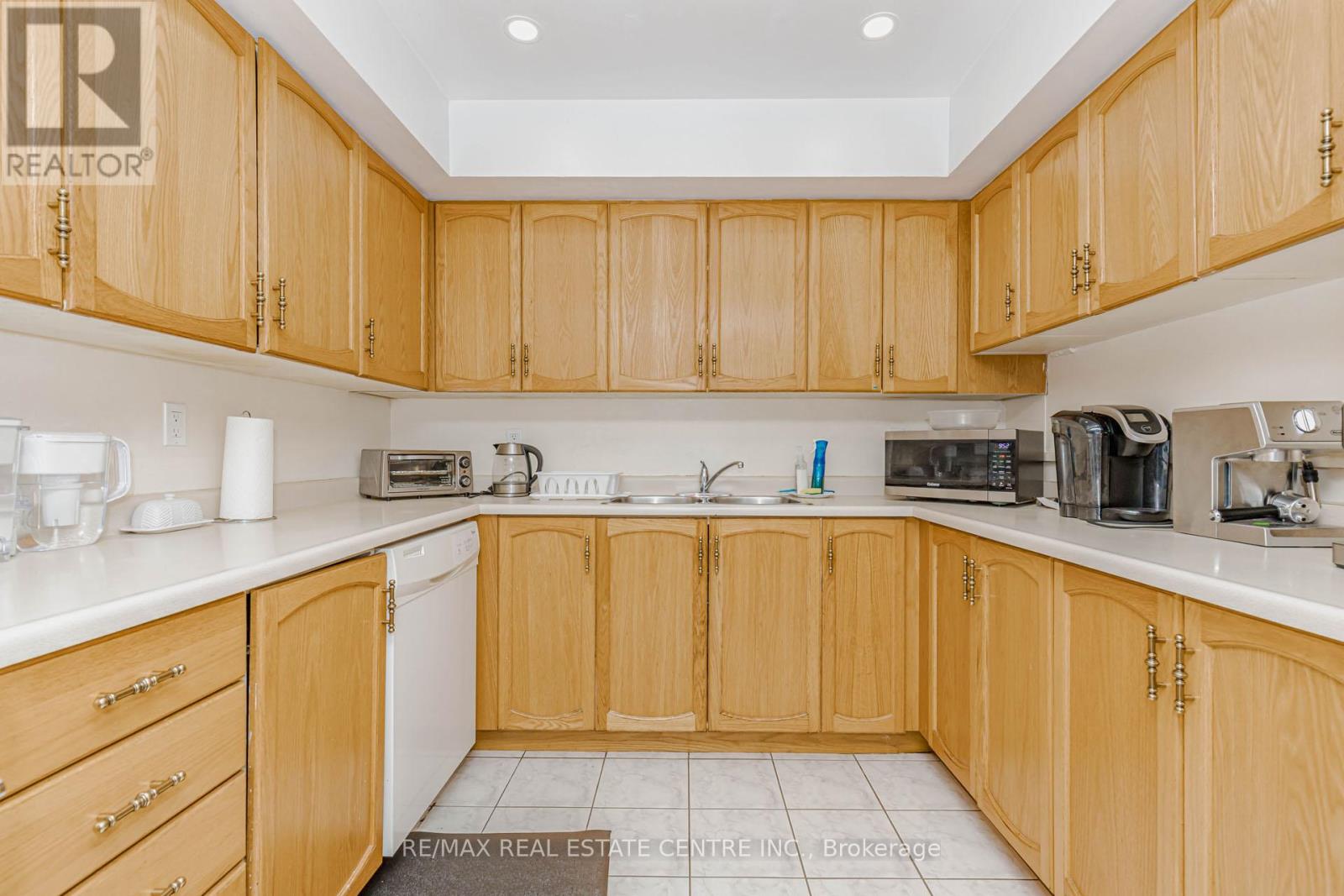 #104 310 MILL STREET S - 13