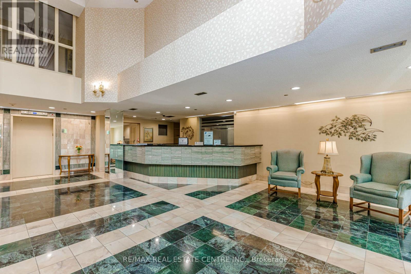 #104 310 MILL STREET S - 3