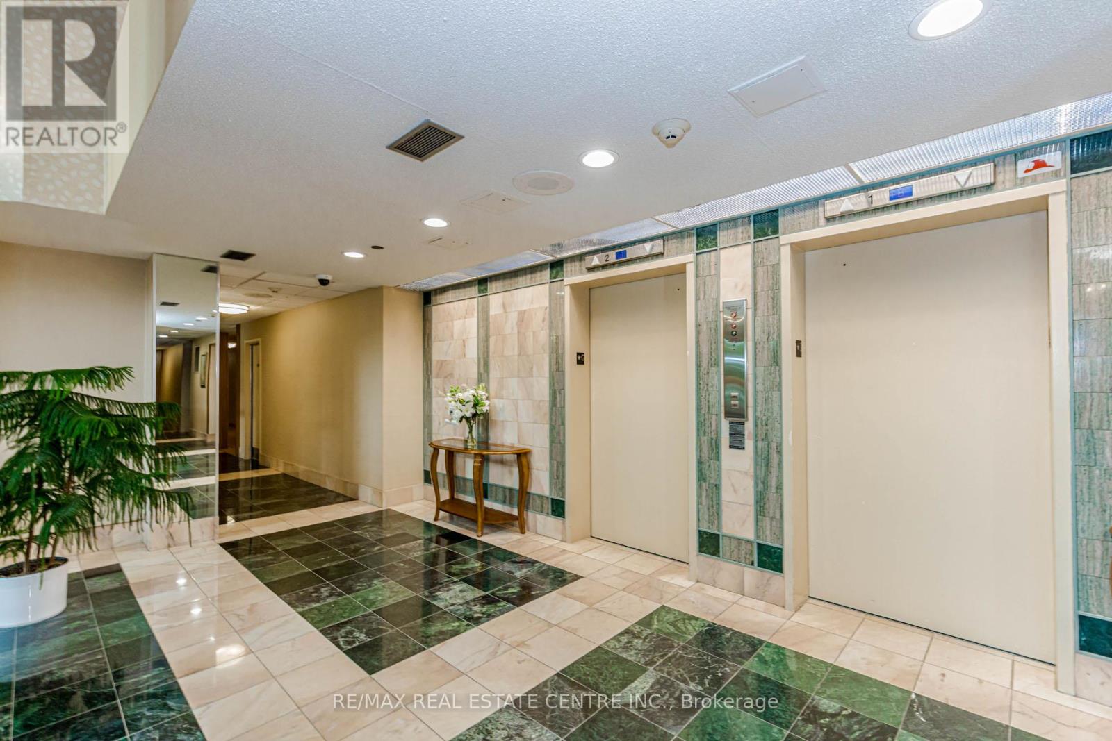 #104 310 MILL STREET S - 5
