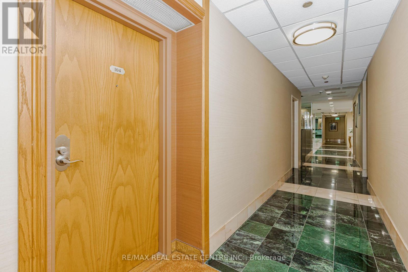 #104 310 MILL STREET S - 6