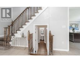 Bedroom 2 - 91 Laprade Square, Clarington, ON L1C0C9 Photo 8