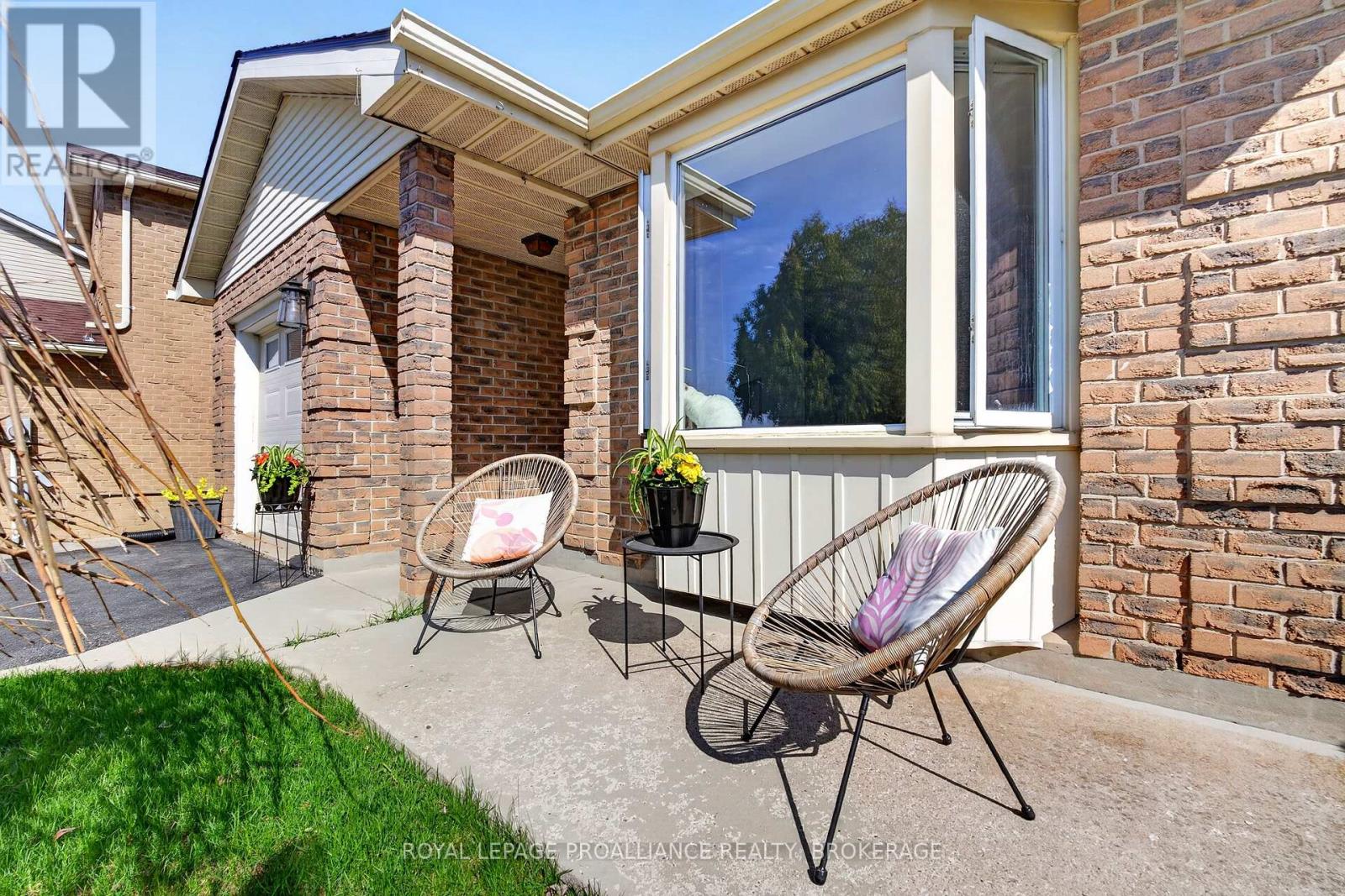 16 GRENADIER DRIVE - 2
