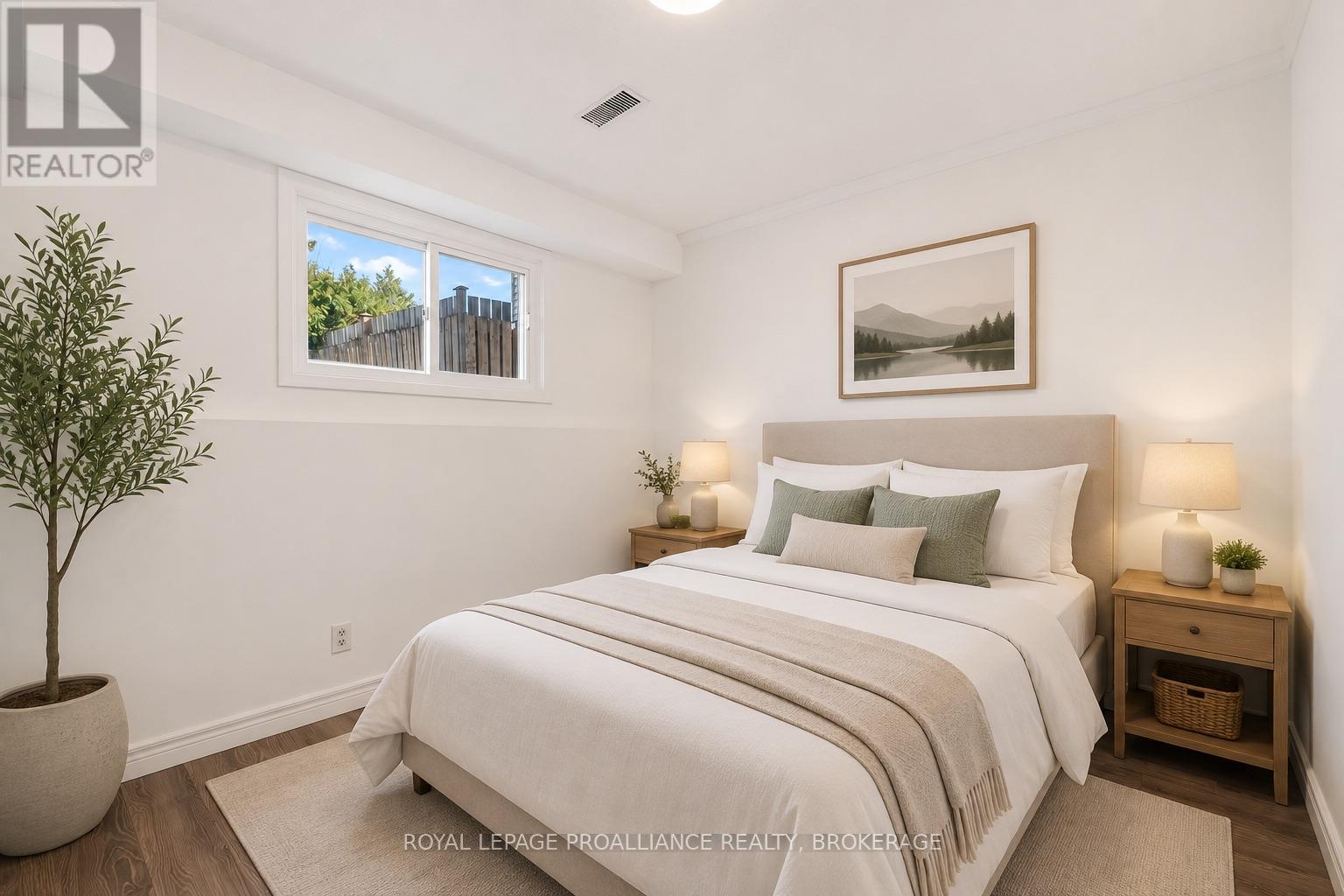 16 GRENADIER DRIVE - 25