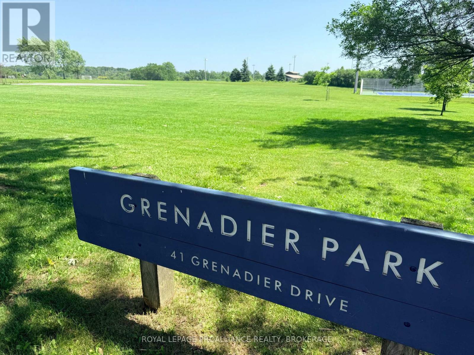 16 GRENADIER DRIVE - 35