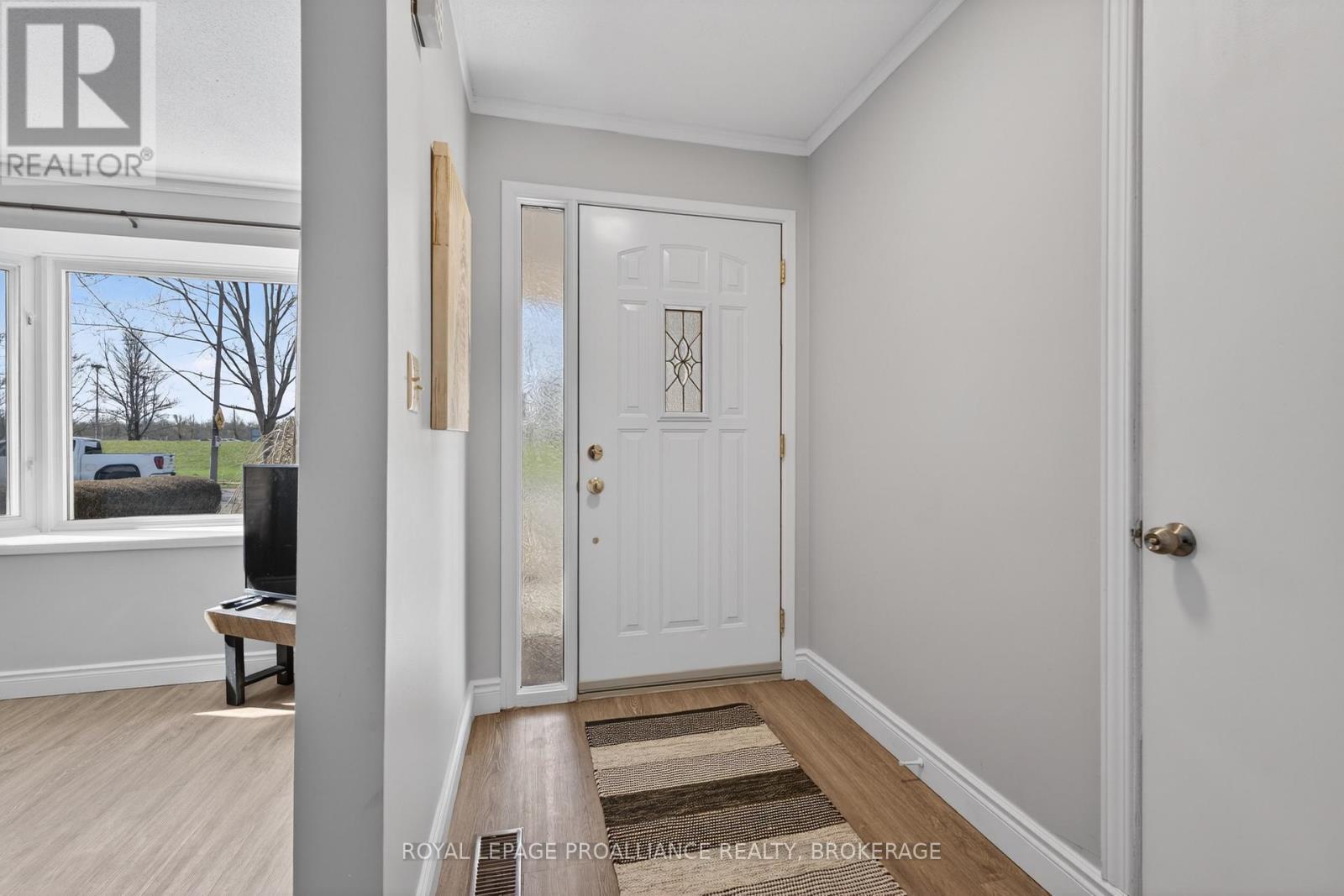 16 GRENADIER DRIVE - 5
