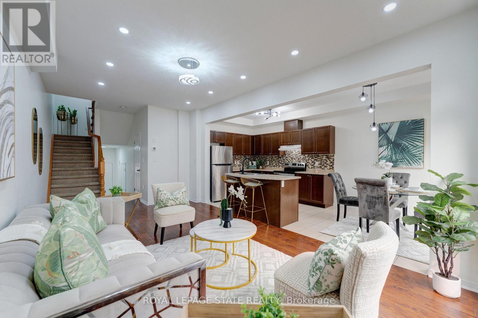 128 PALACEBEACH TRAIL - 5