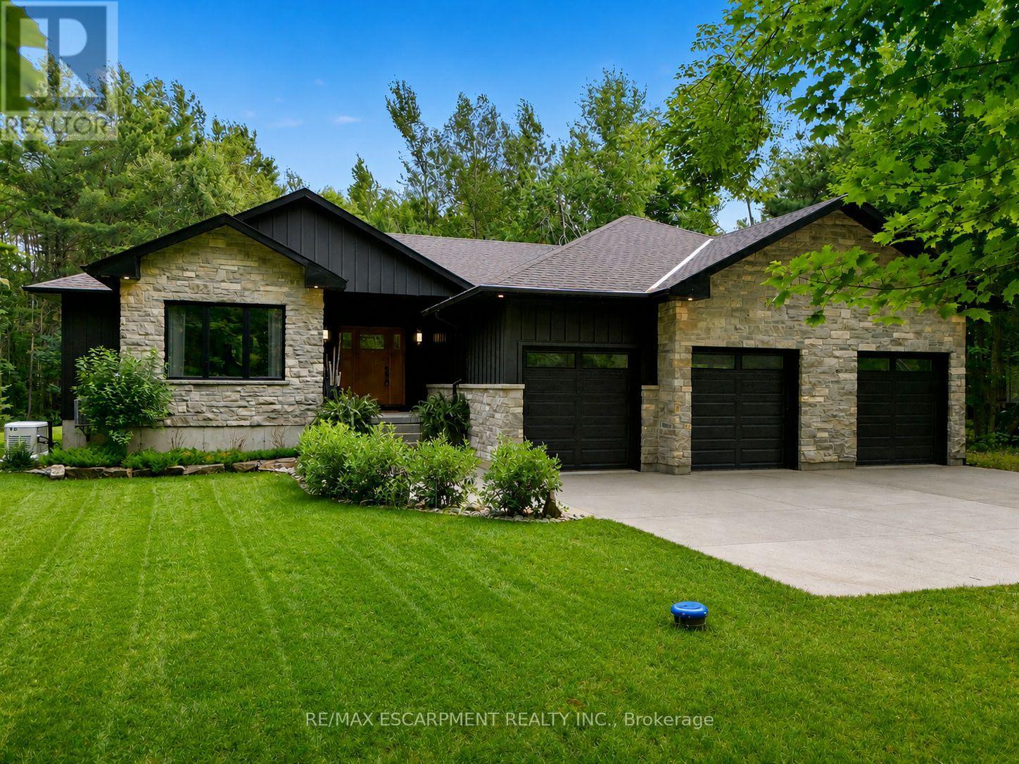 1039 XAVIER STREET - 1