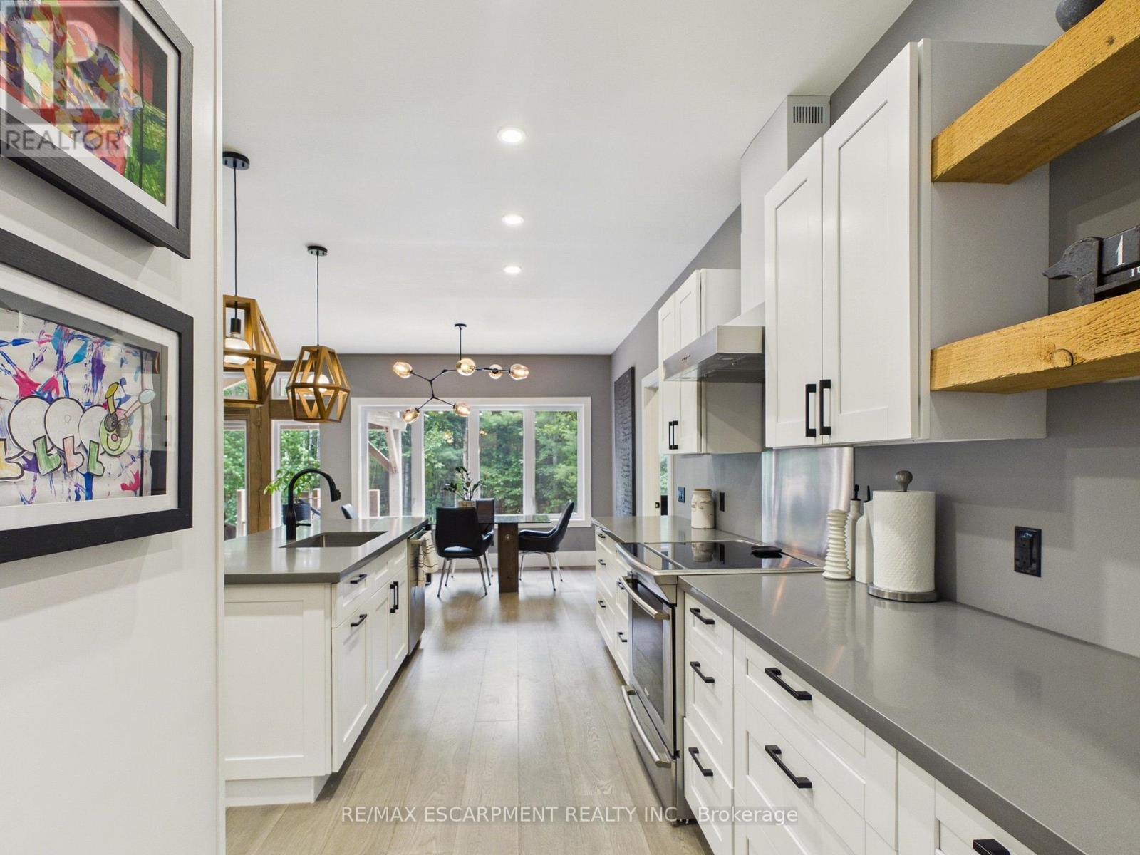 1039 XAVIER STREET - 14