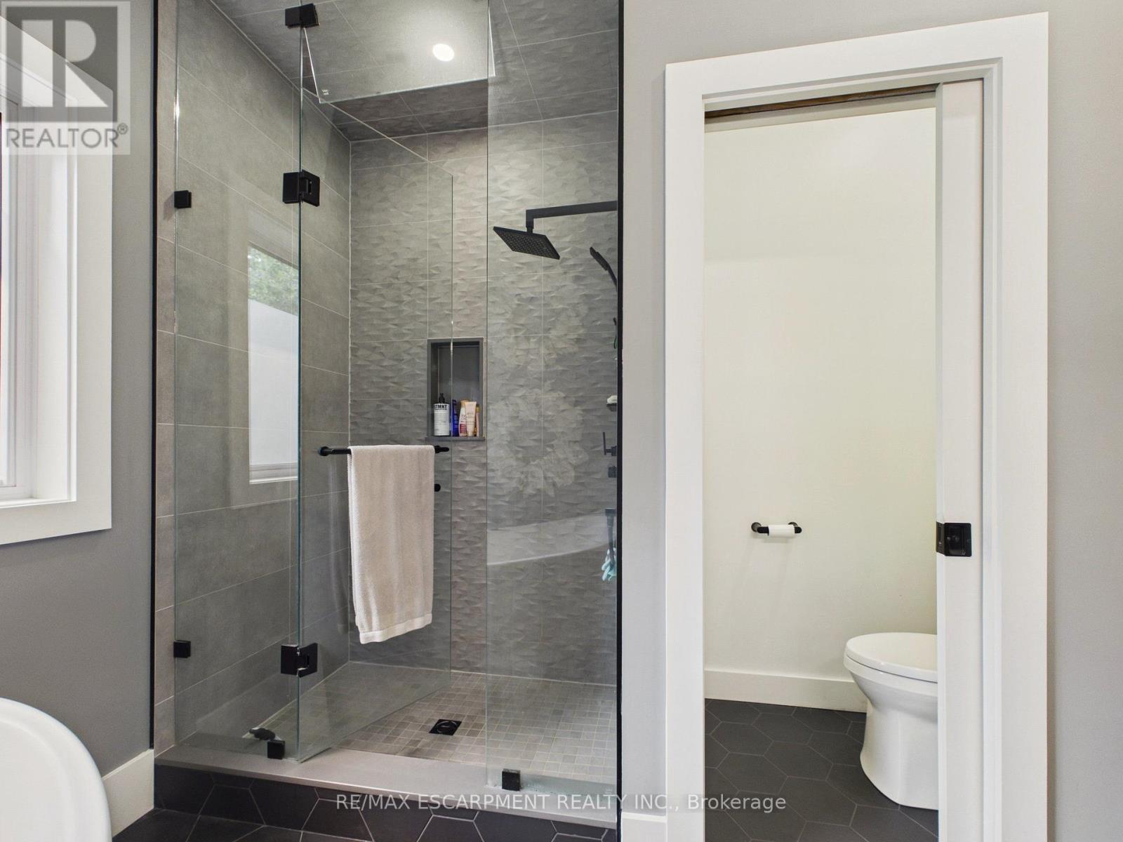 1039 XAVIER STREET - 21