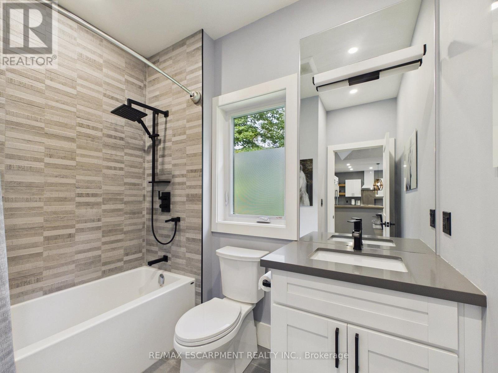 1039 XAVIER STREET - 25