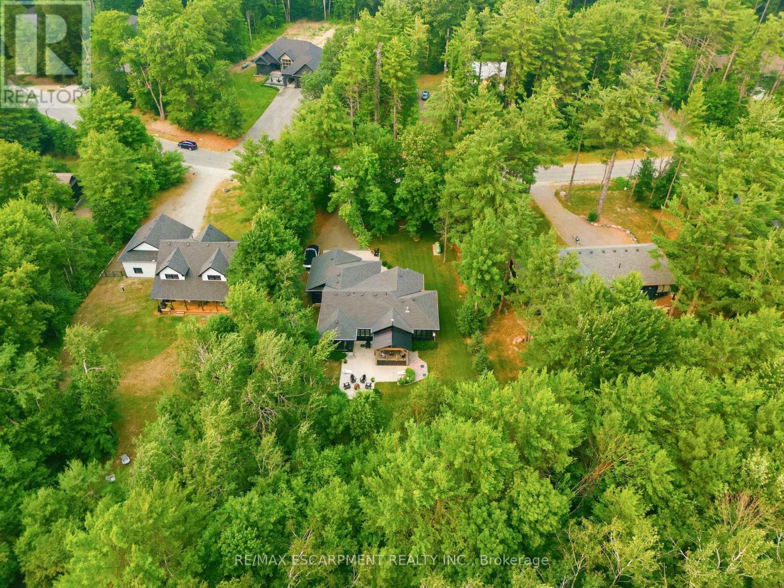 1039 XAVIER STREET - 34