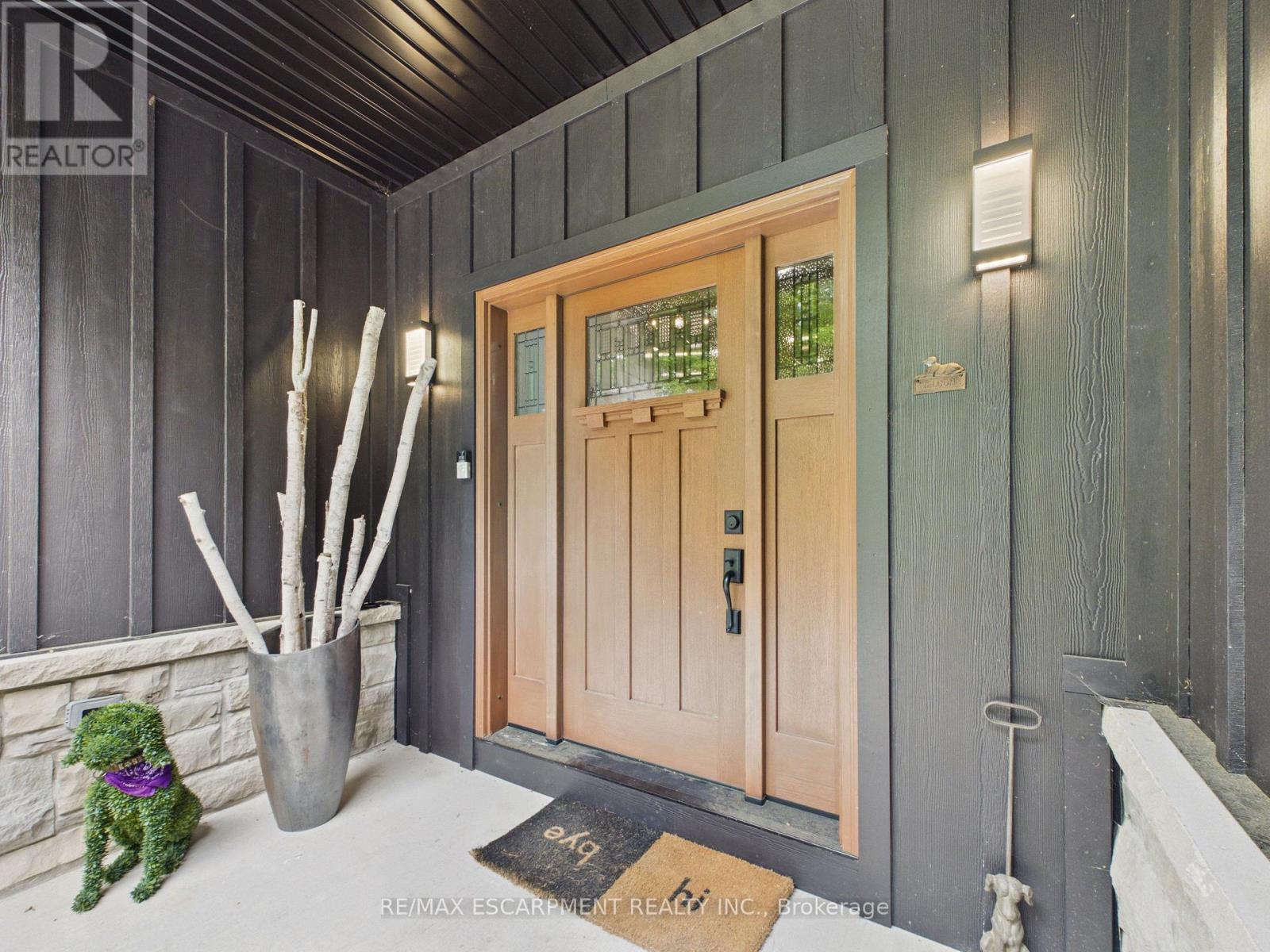 1039 XAVIER STREET - 7