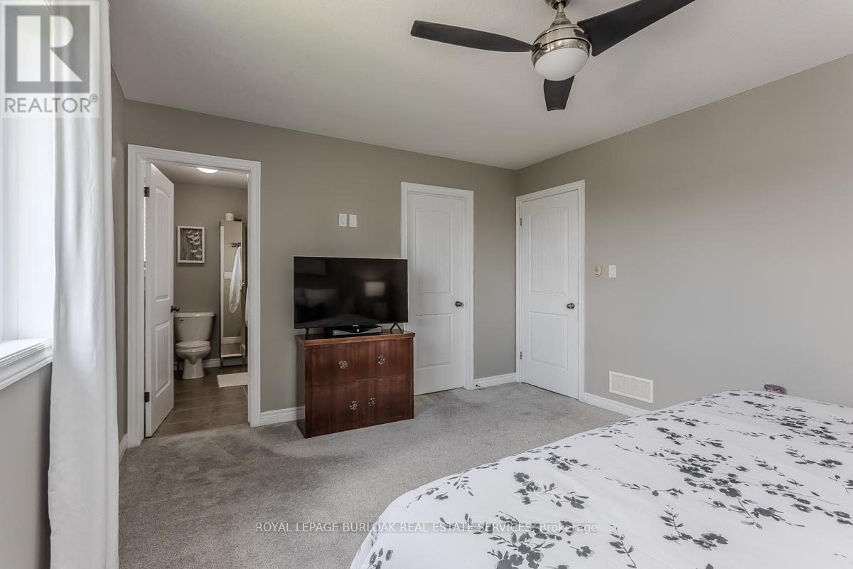 38 TAN AVENUE - Image 14