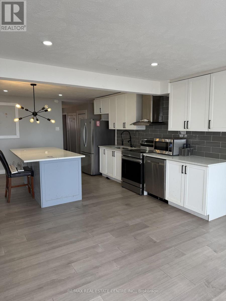 35 LAKESIDE AVENUE - 4