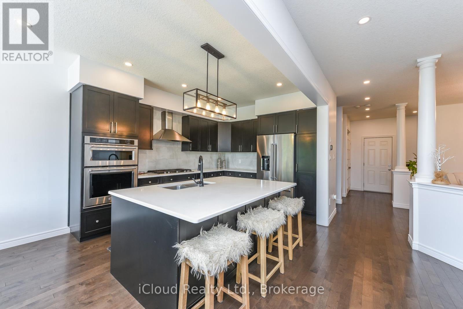 132 DRONE CRESCENT - 14