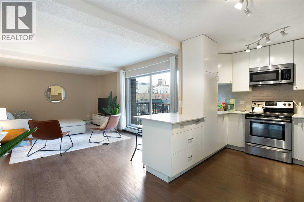 #2B 515 17 Avenue SW - 10