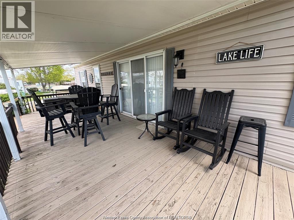 16 MULBERRY LANE - 14