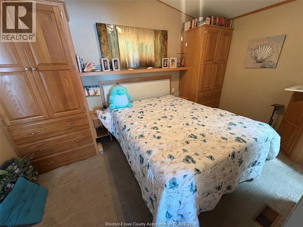 16 MULBERRY LANE - 25