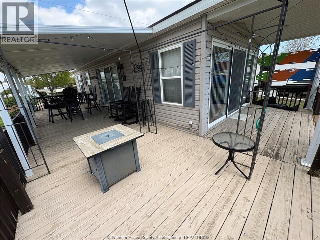 16 MULBERRY LANE - 13