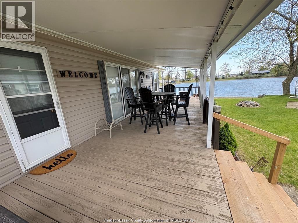 16 MULBERRY LANE - 16