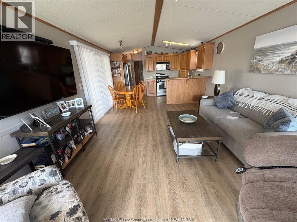 16 MULBERRY LANE - 22
