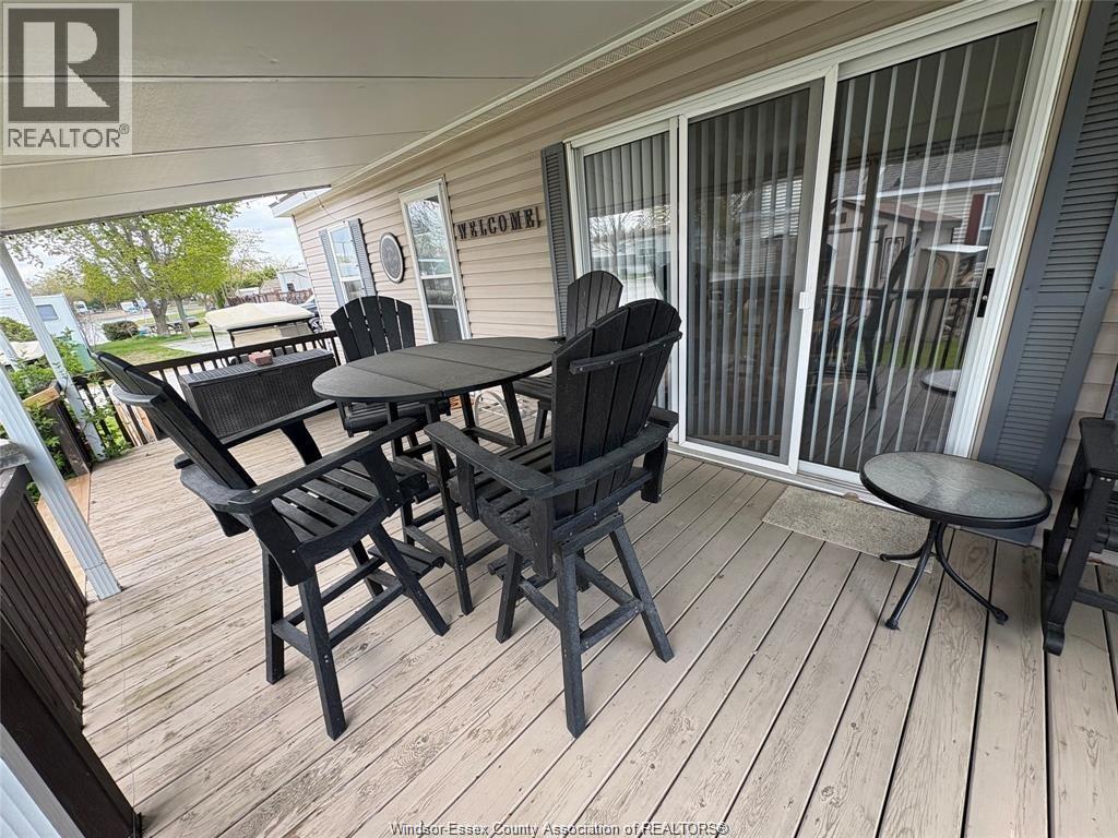 16 MULBERRY LANE - 30