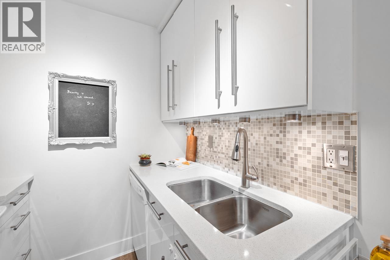 1 Bed, 1 Bath House for Sale in Vancouver – 1B 2775 FIR STREET, Vancouver – MLS# R3139302 - Image 19