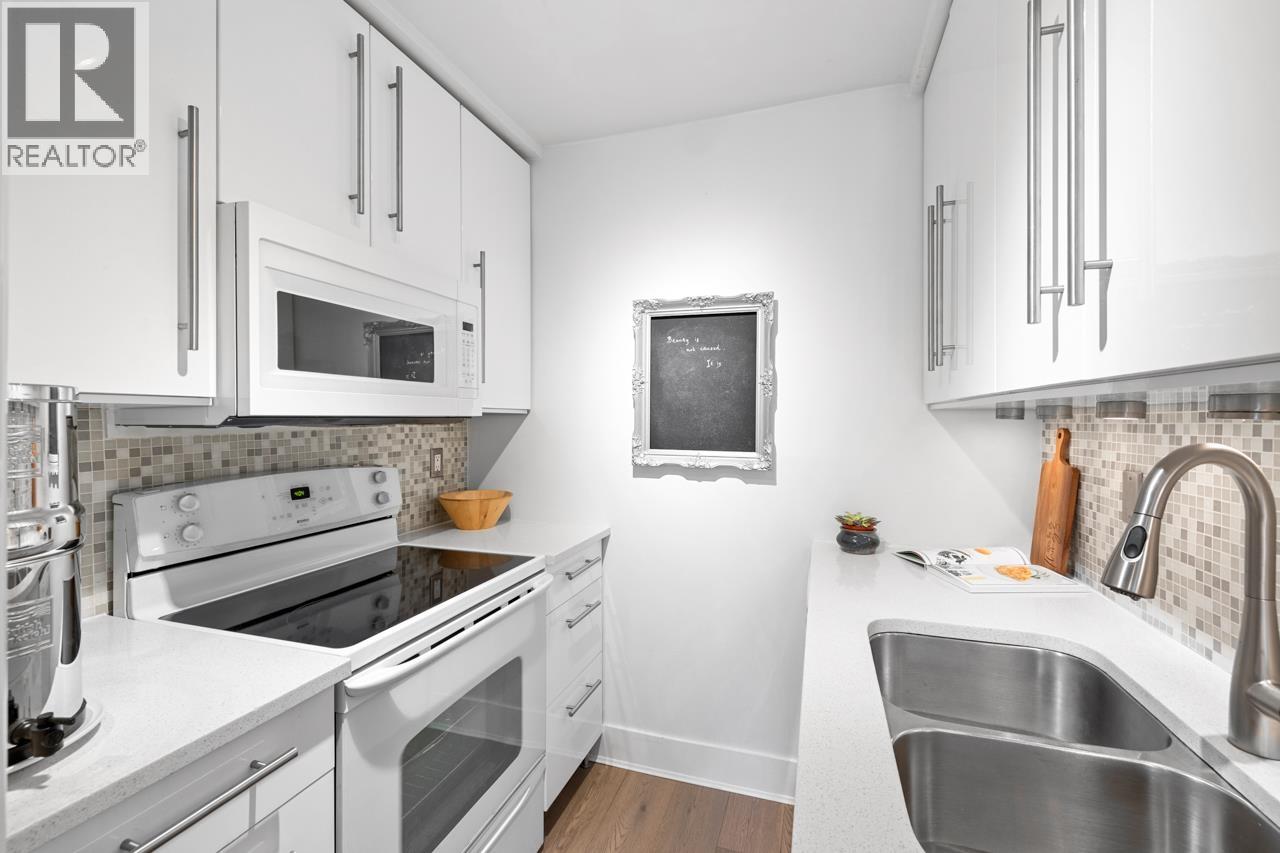 1 Bed, 1 Bath House for Sale in Vancouver – 1B 2775 FIR STREET, Vancouver – MLS# R3139302 - Image 18