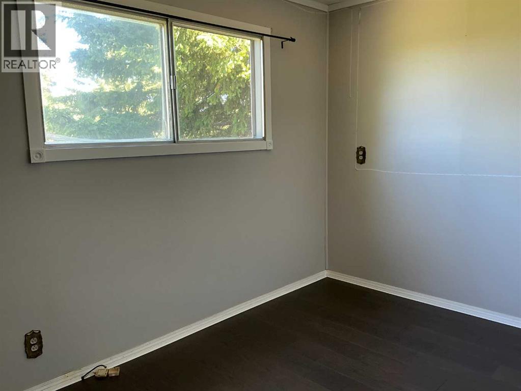 299 3rd Avenue SE - 14