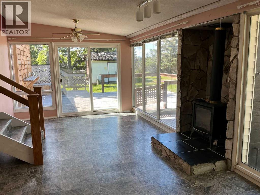 299 3rd Avenue SE - 16