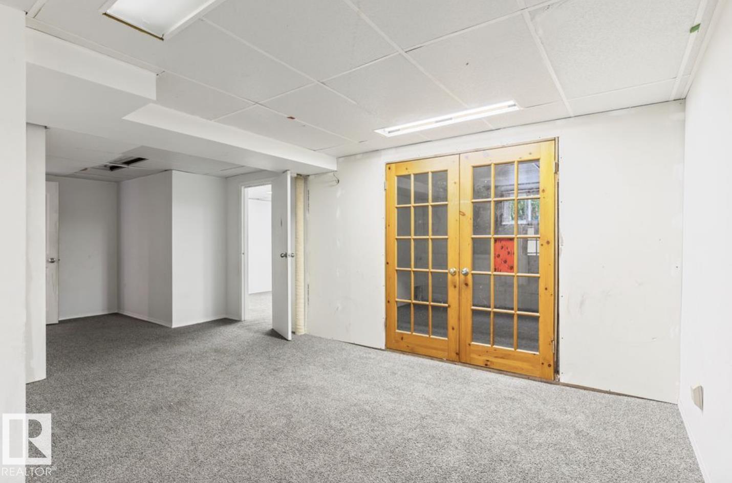 10211 95 Ave - 35