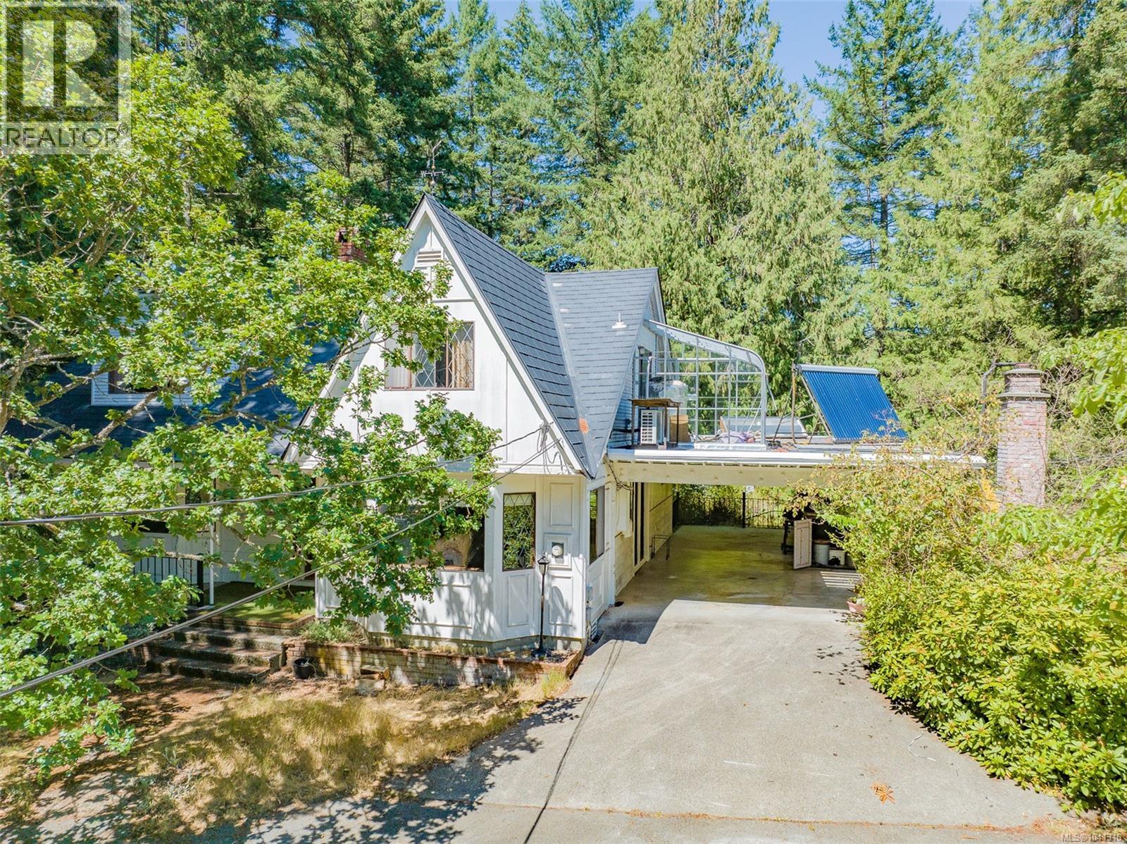 2792 Holden Corso Rd - 2
