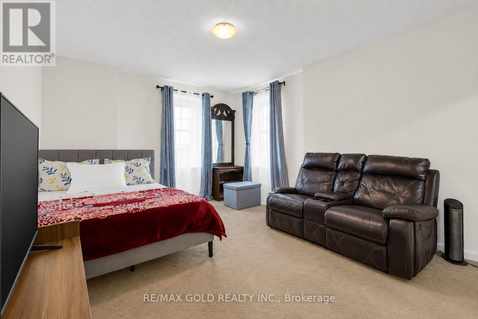 4 ECOPARK GATE - 28