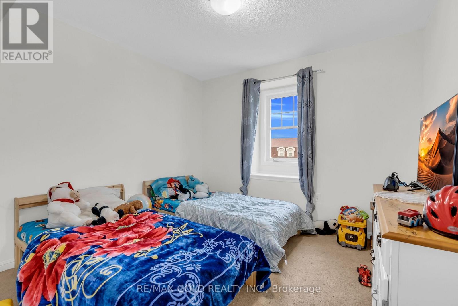 4 ECOPARK GATE - 33