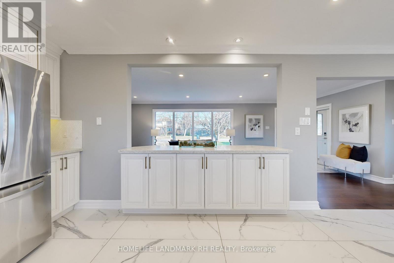 88 RIVERGLEN DRIVE - 13