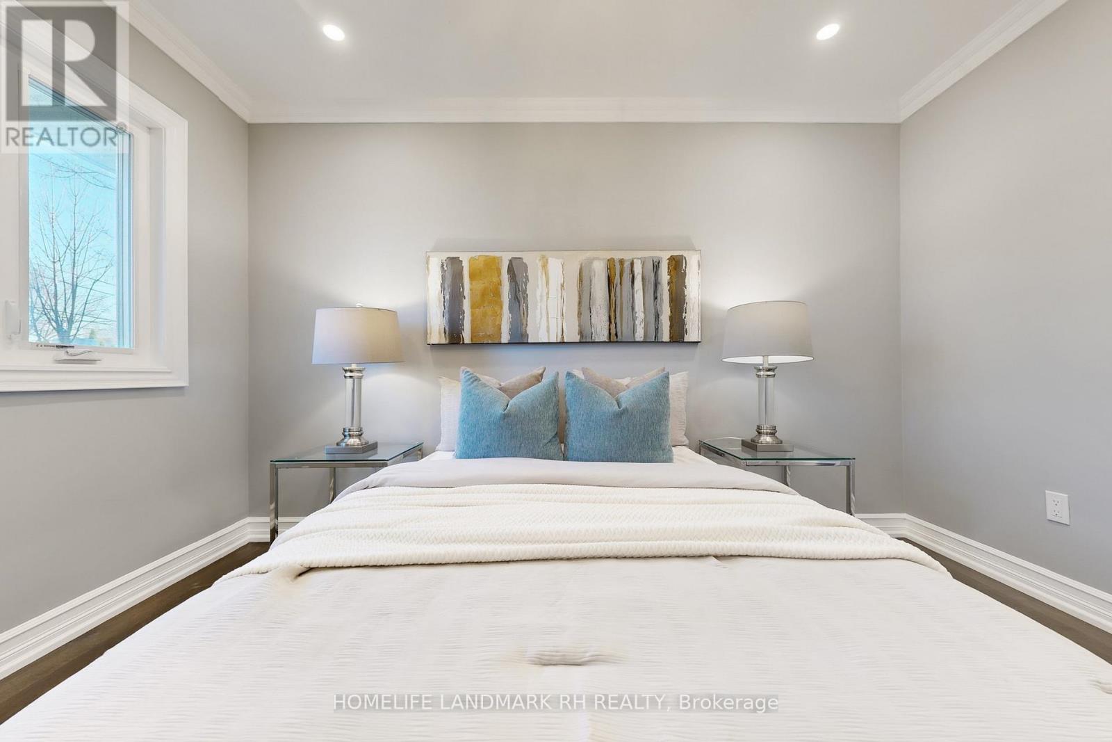 88 RIVERGLEN DRIVE - 25