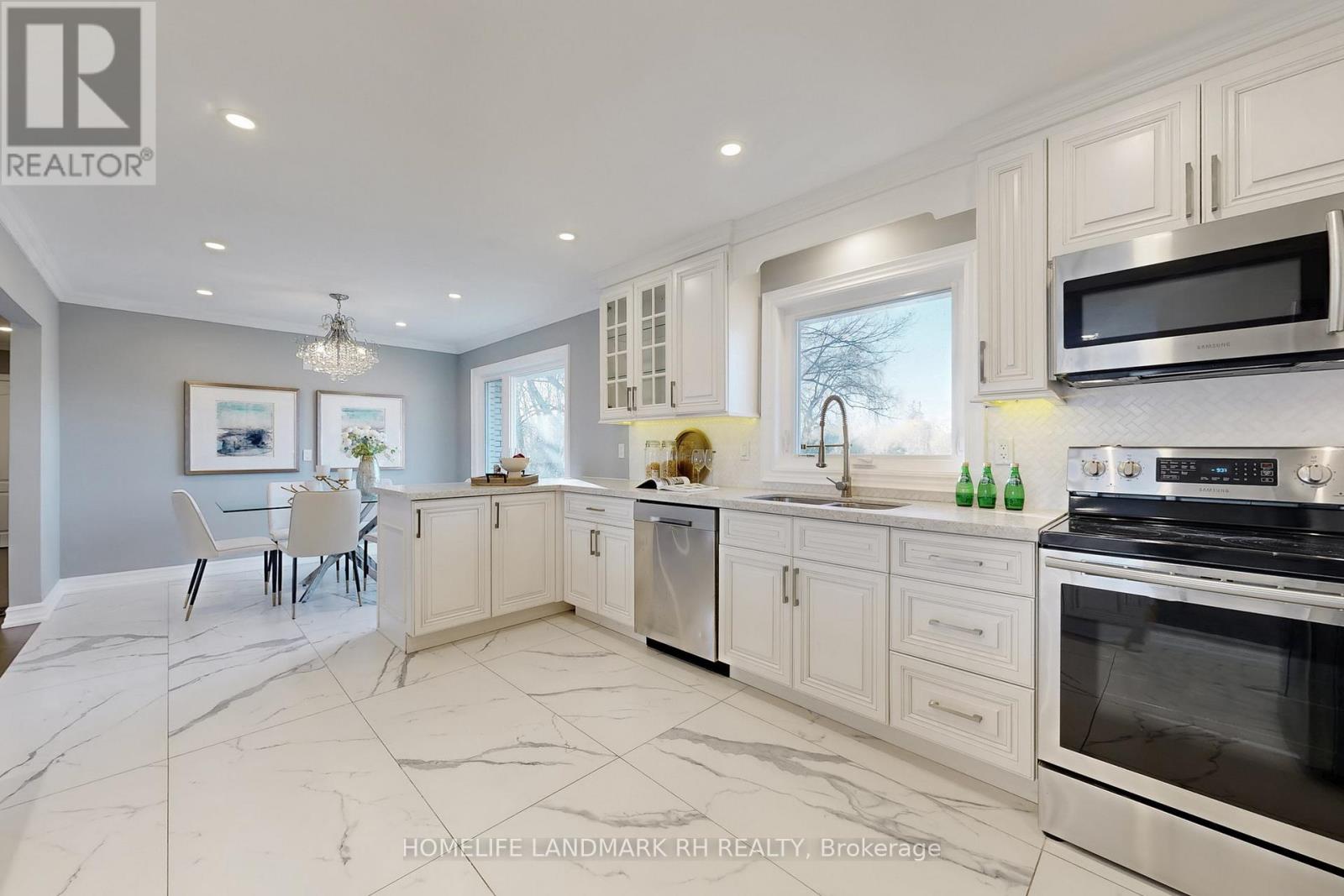 88 RIVERGLEN DRIVE - 8